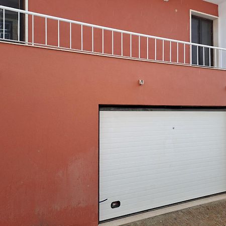 Hostel Serta Exterior photo